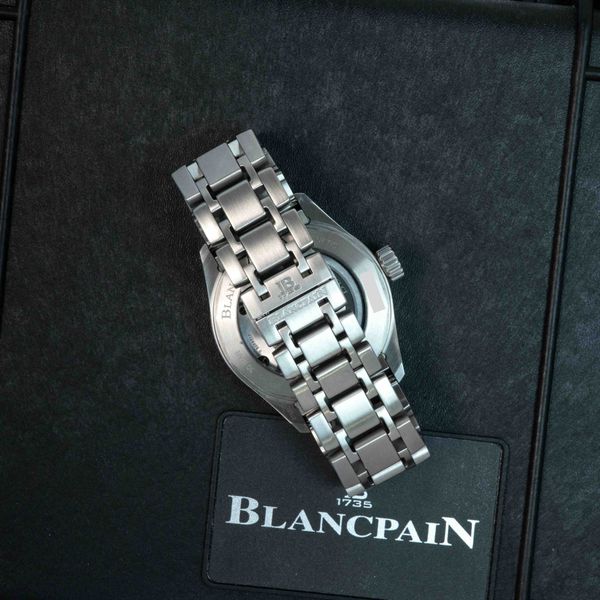 Blancpain Fifty Fathoms 5000-1110-NABA